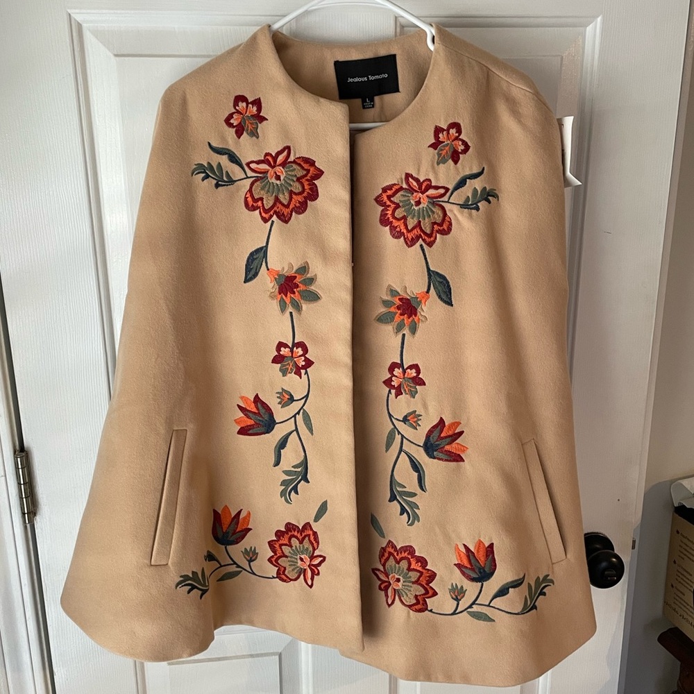 Jealous Tomato Camel Cape